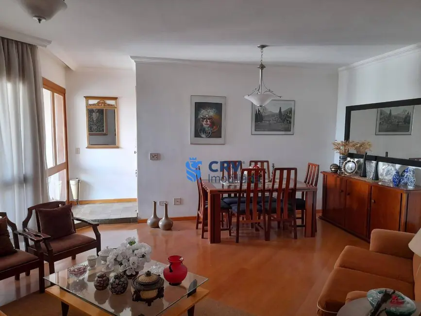Apartamento com 3 quartos à venda, 158m2 em Centro, Londrina - PR - imagem 4 Foto 4 de Apartamento com 3 quartos à venda, 158m2 em Centro, Londrina - PR