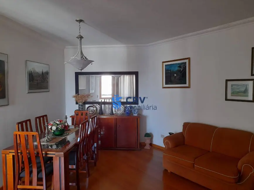 Apartamento com 3 quartos à venda, 158m2 em Centro, Londrina - PR - imagem 6 Foto 6 de Apartamento com 3 quartos à venda, 158m2 em Centro, Londrina - PR