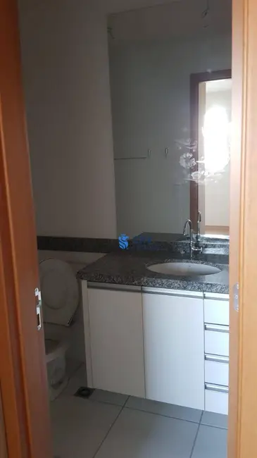 Apartamento com 2 quartos à venda, 100m2 em Centro, Londrina - PR - imagem 7 Foto 7 de Apartamento com 2 quartos à venda, 100m2 em Centro, Londrina - PR