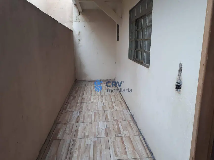 Casa com 2 quartos à venda, 250m2 em Conjunto Café, Londrina - PR - imagem 6 Foto 6 de Casa com 2 quartos à venda, 250m2 em Conjunto Café, Londrina - PR