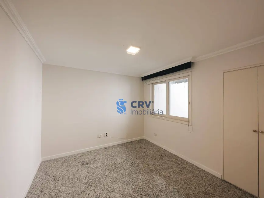 Casa com 5 quartos à venda, 440m2 em Iguaçu, Londrina - PR - imagem 5 Foto 5 de Casa com 5 quartos à venda, 440m2 em Iguaçu, Londrina - PR