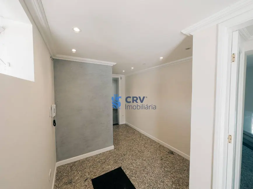 Casa com 5 quartos à venda, 440m2 em Iguaçu, Londrina - PR - imagem 4 Foto 4 de Casa com 5 quartos à venda, 440m2 em Iguaçu, Londrina - PR