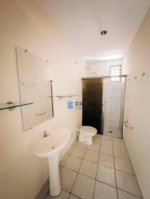 Casa com 3 quartos à venda, 270m2 em Santiago, Londrina - PR - imagem 9 Foto 9 de Casa com 3 quartos à venda, 270m2 em Santiago, Londrina - PR