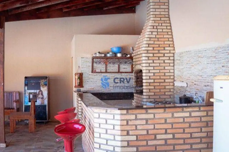 Casa com 1 quarto à venda, 406m2 em Conjunto Parigot de Souza 3, Londrina - PR - imagem 6 Foto 6 de Casa com 1 quarto à venda, 406m2 em Conjunto Parigot de Souza 3, Londrina - PR