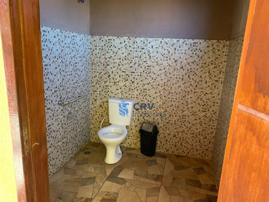 Casa com 1 quarto à venda, 406m2 em Conjunto Parigot de Souza 3, Londrina - PR - imagem 9 Foto 9 de Casa com 1 quarto à venda, 406m2 em Conjunto Parigot de Souza 3, Londrina - PR