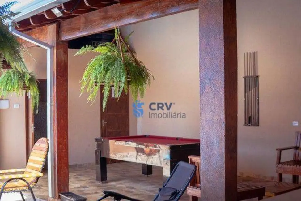 Casa com 1 quarto à venda, 406m2 em Conjunto Parigot de Souza 3, Londrina - PR - imagem 5 Foto 5 de Casa com 1 quarto à venda, 406m2 em Conjunto Parigot de Souza 3, Londrina - PR