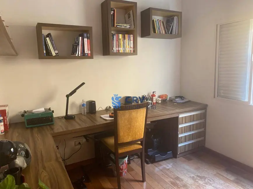 Sobrado com 7 quartos à venda, 505m2 em Itamarati, Londrina - PR - imagem 5 Foto 5 de Sobrado com 7 quartos à venda, 505m2 em Itamarati, Londrina - PR