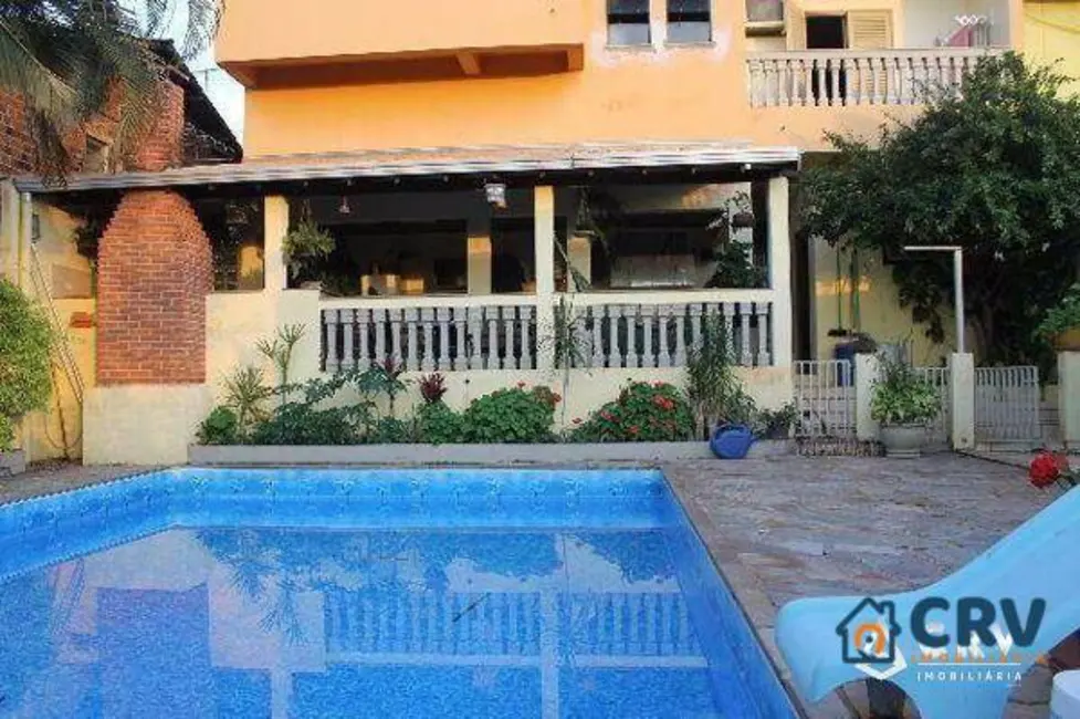 Foto 4 de Sobrado com 3 quartos à venda, 327m2 em Ibipora - PR