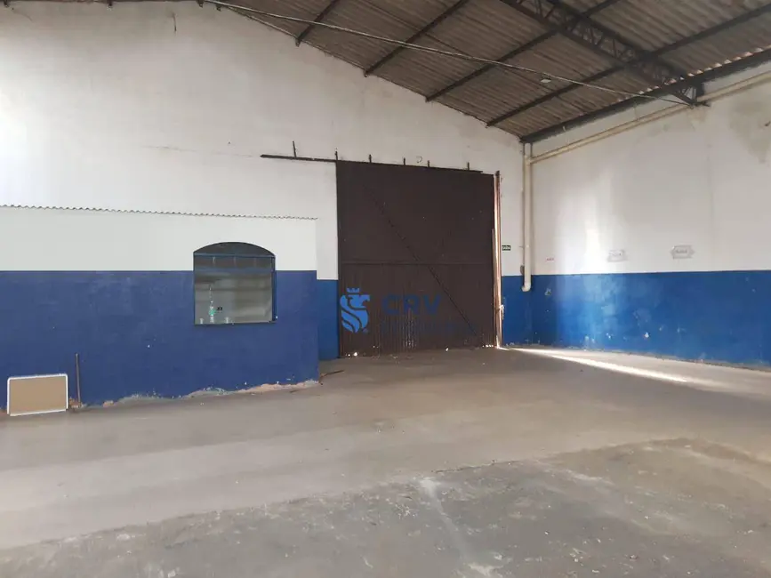 Foto 4 de Armazém / Galpão à venda, 2160m2 em Londrina - PR