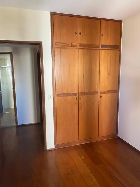 Apartamento com 3 quartos à venda, 87m2 em Judith, Londrina - PR - imagem 9 Foto 9 de Apartamento com 3 quartos à venda, 87m2 em Judith, Londrina - PR