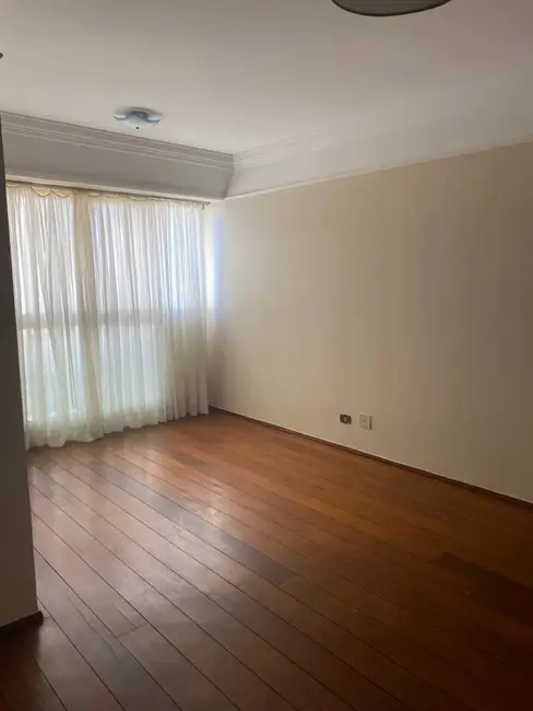 Apartamento com 3 quartos à venda, 87m2 em Judith, Londrina - PR - imagem 4 Foto 4 de Apartamento com 3 quartos à venda, 87m2 em Judith, Londrina - PR