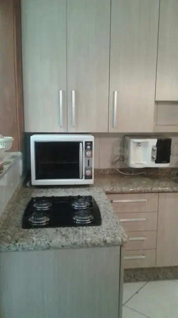 Casa de Condomínio com 3 quartos à venda, 70m2 em Jardim Morumbi, Londrina - PR - imagem 6 Foto 6 de Casa de Condomínio com 3 quartos à venda, 70m2 em Jardim Morumbi, Londrina - PR