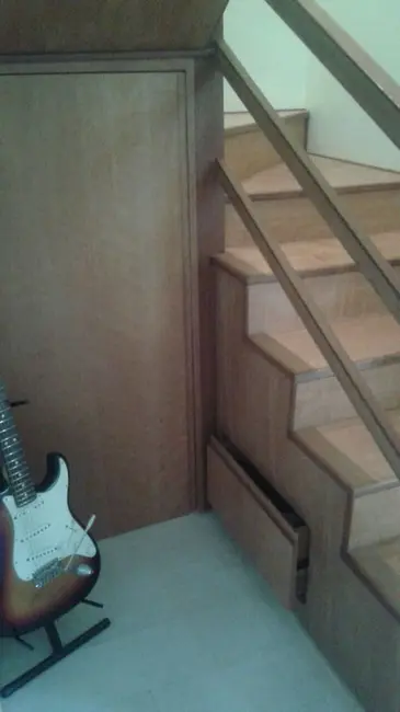 Casa de Condomínio com 3 quartos à venda, 70m2 em Jardim Morumbi, Londrina - PR - imagem 3 Foto 3 de Casa de Condomínio com 3 quartos à venda, 70m2 em Jardim Morumbi, Londrina - PR
