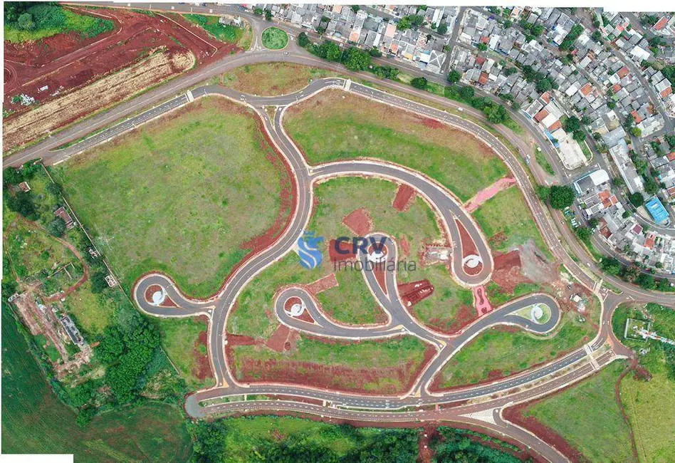 Foto 1 de Terreno / Lote à venda, 327m2 em Londrina - PR