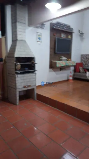 Casa com 3 quartos à venda, 314m2 em Jardim Pérola, Londrina - PR - imagem 3 Foto 3 de Casa com 3 quartos à venda, 314m2 em Jardim Pérola, Londrina - PR