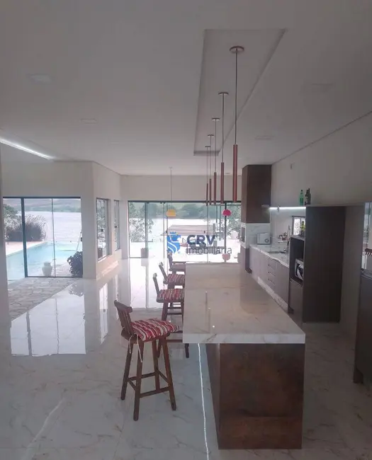 Casa com 4 quartos à venda, 3500m2 em Sertanopolis - PR - imagem 4 Foto 4 de Casa com 4 quartos à venda, 3500m2 em Sertanopolis - PR