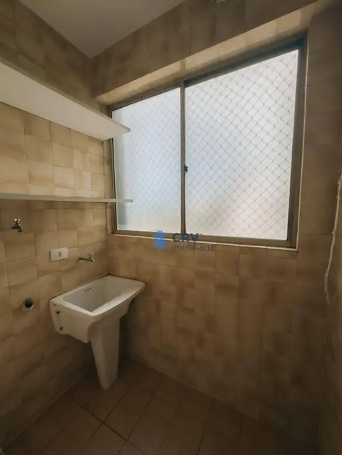 Foto 9 de Apartamento com 2 quartos para alugar, 80m2 em Parque Residencial Alcântara, Londrina - PR