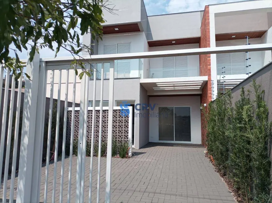 Foto 1 de Sobrado com 3 quartos para alugar, 180m2 em Portal de Versalhes 1, Londrina - PR