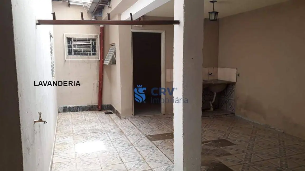 Casa com 3 quartos à venda e para alugar, 200m2 em Conjunto Farid Libos, Londrina - PR - imagem 5 Foto 5 de Casa com 3 quartos à venda e para alugar, 200m2 em Conjunto Farid Libos, Londrina - PR