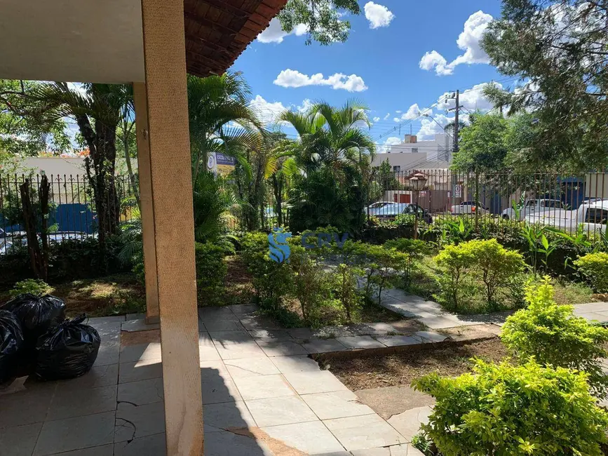 Sobrado com 4 quartos à venda, 333m2 em Jardim Londrilar, Londrina - PR - imagem 4 Foto 4 de Sobrado com 4 quartos à venda, 333m2 em Jardim Londrilar, Londrina - PR