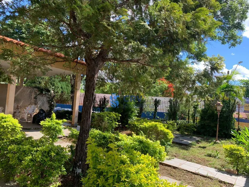 Sobrado com 4 quartos à venda, 333m2 em Jardim Londrilar, Londrina - PR - imagem 3 Foto 3 de Sobrado com 4 quartos à venda, 333m2 em Jardim Londrilar, Londrina - PR