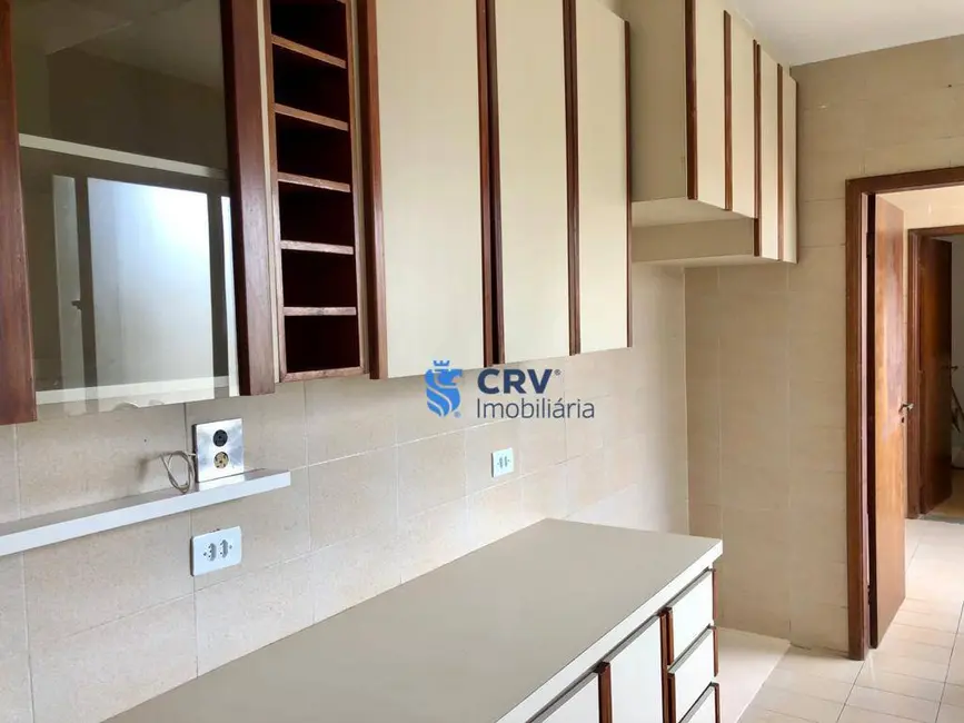 Apartamento com 3 quartos à venda, 200m2 em Centro, Londrina - PR - imagem 9 Foto 9 de Apartamento com 3 quartos à venda, 200m2 em Centro, Londrina - PR