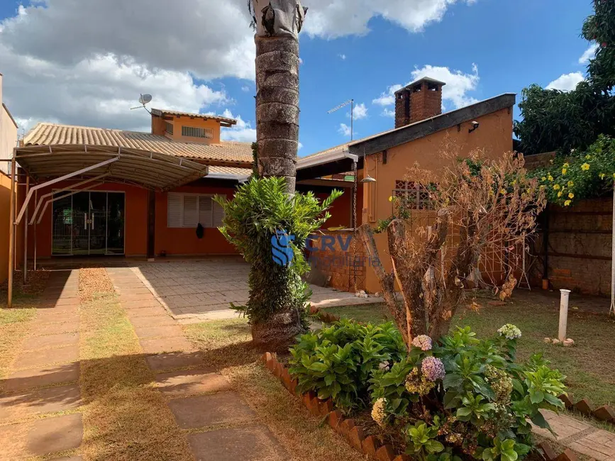 Foto 1 de Casa com 2 quartos à venda, 250m2 em Jardim Imagawa, Londrina - PR