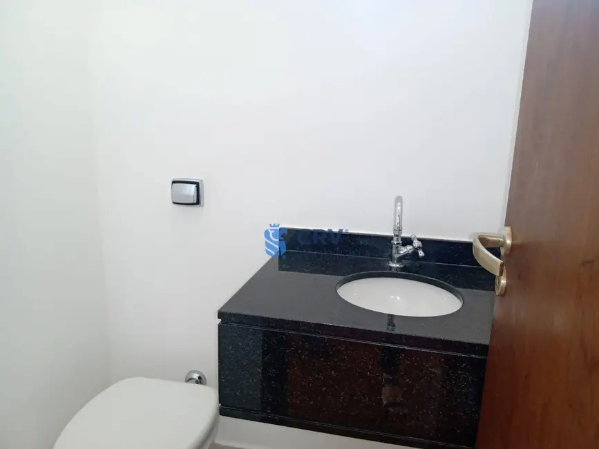 Apartamento com 3 quartos para alugar, 226m2 em Campo Belo, Londrina - PR - imagem 6 Foto 6 de Apartamento com 3 quartos para alugar, 226m2 em Campo Belo, Londrina - PR