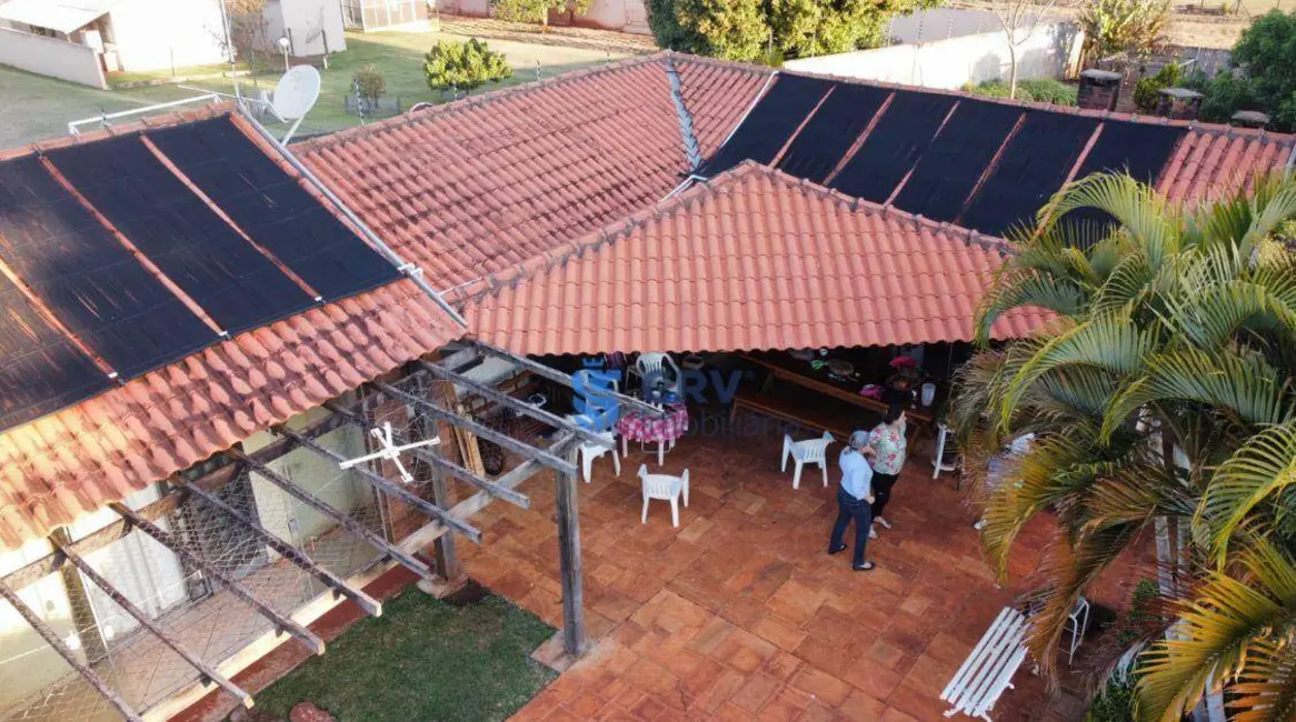 Chácara com 2 quartos à venda, 5000m2 em Recanto dos Pinheiros, Cambe - PR - imagem 4 Foto 4 de Chácara com 2 quartos à venda, 5000m2 em Recanto dos Pinheiros, Cambe - PR