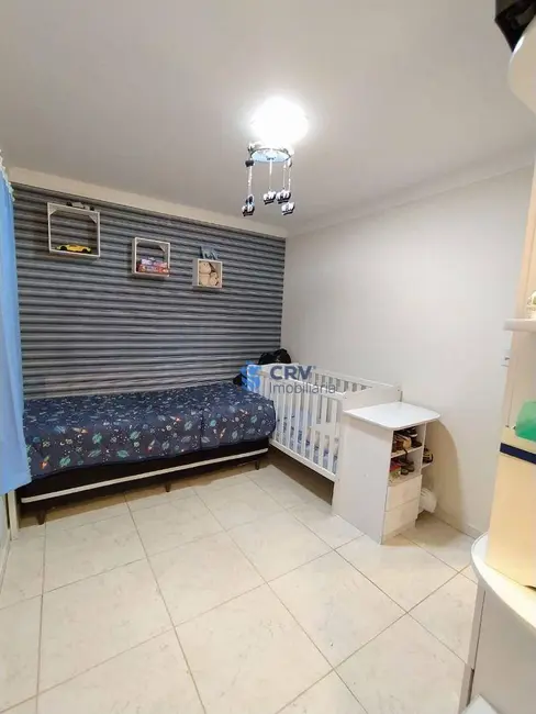Casa com 3 quartos à venda, 200m2 em Conjunto Vivi Xavier, Londrina - PR - imagem 9 Foto 9 de Casa com 3 quartos à venda, 200m2 em Conjunto Vivi Xavier, Londrina - PR