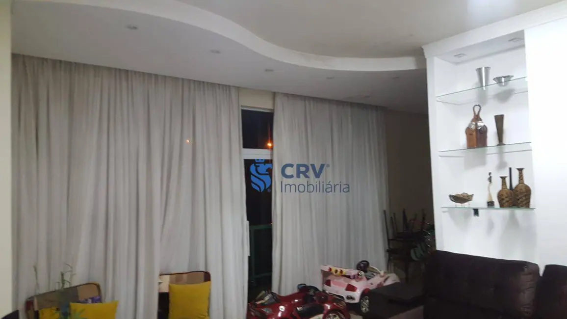 Sobrado com 4 quartos à venda, 370m2 em Jardim Santa Alice, Arapongas - PR - imagem 7 Foto 7 de Sobrado com 4 quartos à venda, 370m2 em Jardim Santa Alice, Arapongas - PR