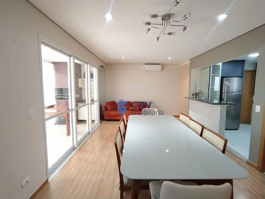 Foto 9 de Apartamento com 3 quartos para alugar, 114m2 em Londrina - PR