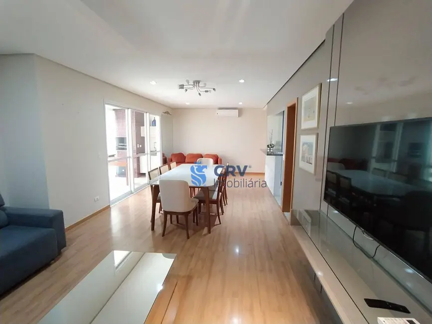 Foto 5 de Apartamento com 3 quartos para alugar, 114m2 em Londrina - PR