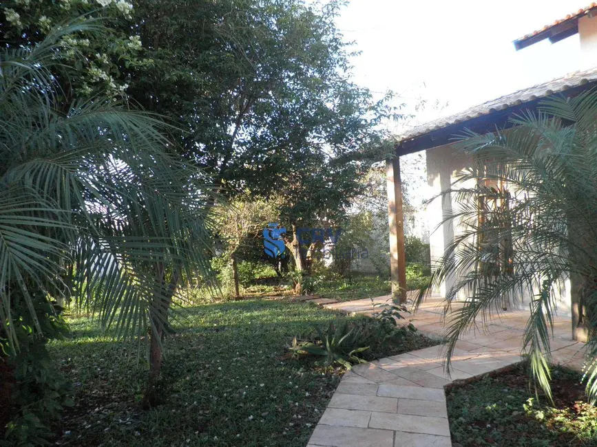 Foto 7 de Chácara com 3 quartos à venda, 2500m2 em Jardim Itatiaia 2, Londrina - PR