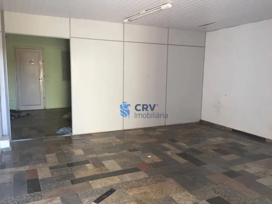 Armazém / Galpão à venda, 600m2 em Waldemar Hauer, Londrina - PR - imagem 3 Foto 3 de Armazém / Galpão à venda, 600m2 em Waldemar Hauer, Londrina - PR