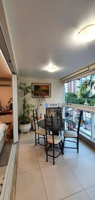 Apartamento com 3 quartos à venda, 188m2 em Centro, Londrina - PR - imagem 5 Foto 5 de Apartamento com 3 quartos à venda, 188m2 em Centro, Londrina - PR