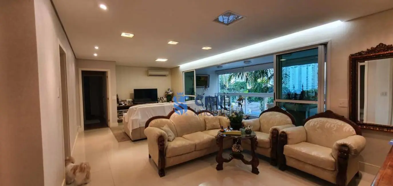 Foto 1 de Apartamento com 3 quartos à venda, 188m2 em Centro, Londrina - PR