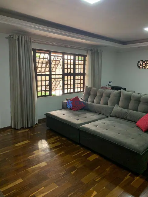 Foto 1 de Casa com 3 quartos à venda, 275m2 em Jardim Pérola, Londrina - PR