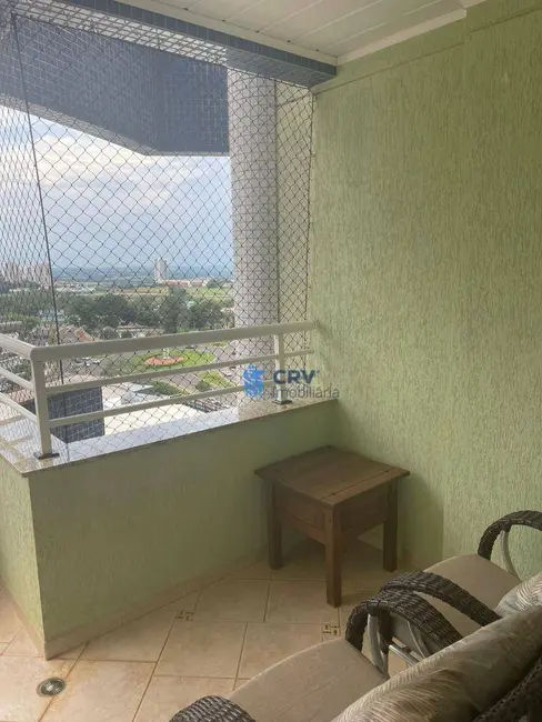 Apartamento com 4 quartos à venda, 341m2 em Londrina - PR - imagem 8 Foto 8 de Apartamento com 4 quartos à venda, 341m2 em Londrina - PR