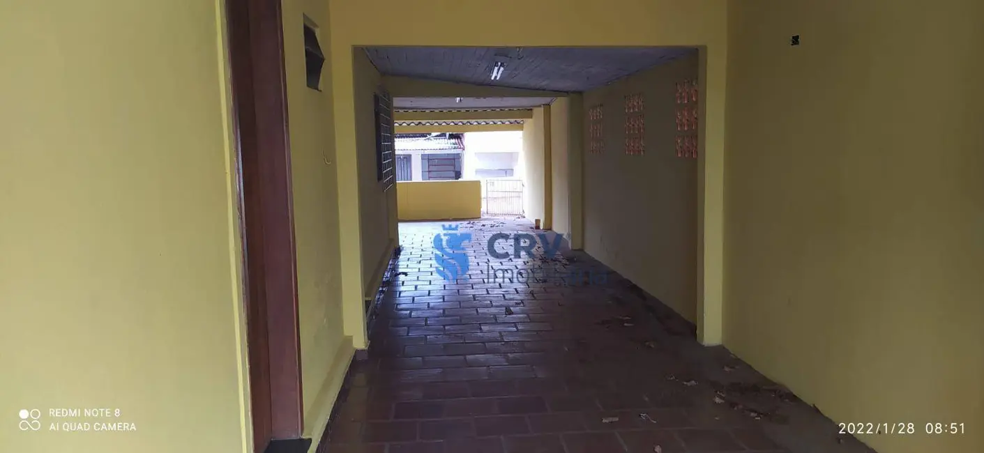 Casa com 3 quartos à venda, 218m2 em Caravelle, Londrina - PR - imagem 6 Foto 6 de Casa com 3 quartos à venda, 218m2 em Caravelle, Londrina - PR