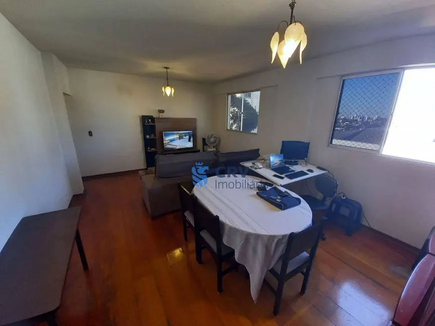 Apartamento com 3 quartos à venda, 119m2 em Vila Larsen 1, Londrina - PR - imagem 2 Foto 2 de Apartamento com 3 quartos à venda, 119m2 em Vila Larsen 1, Londrina - PR