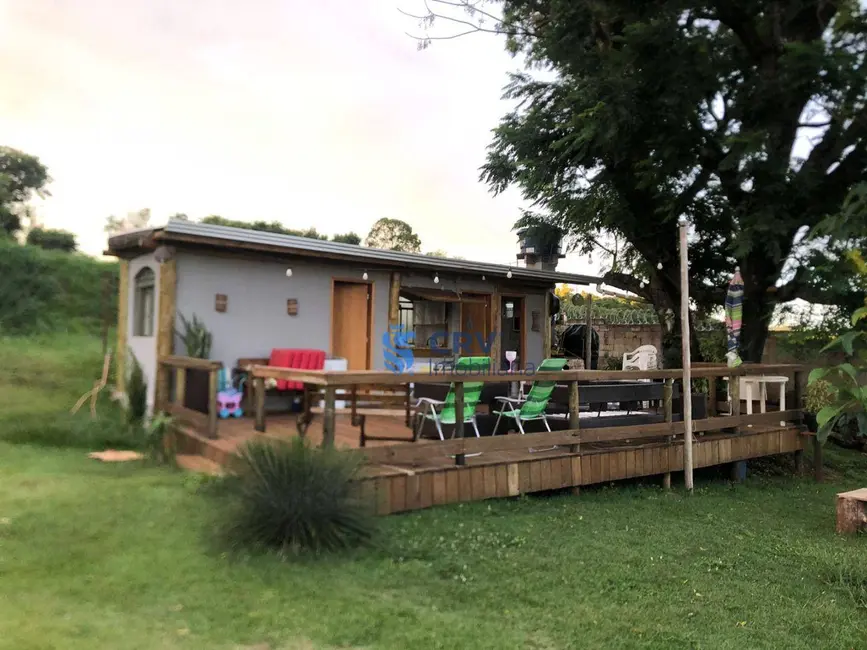 Foto 1 de Terreno / Lote à venda, 1500m2 em Cambe - PR