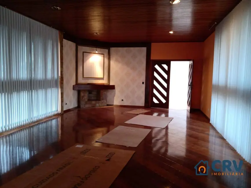 Casa com 5 quartos à venda, 720m2 em Quebec, Londrina - PR - imagem 6 Foto 6 de Casa com 5 quartos à venda, 720m2 em Quebec, Londrina - PR