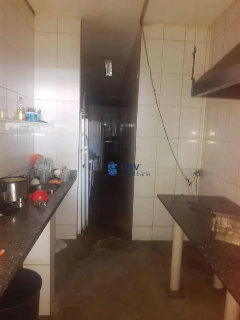 Foto 9 de Sala Comercial para alugar, 198m2 em Centro, Londrina - PR