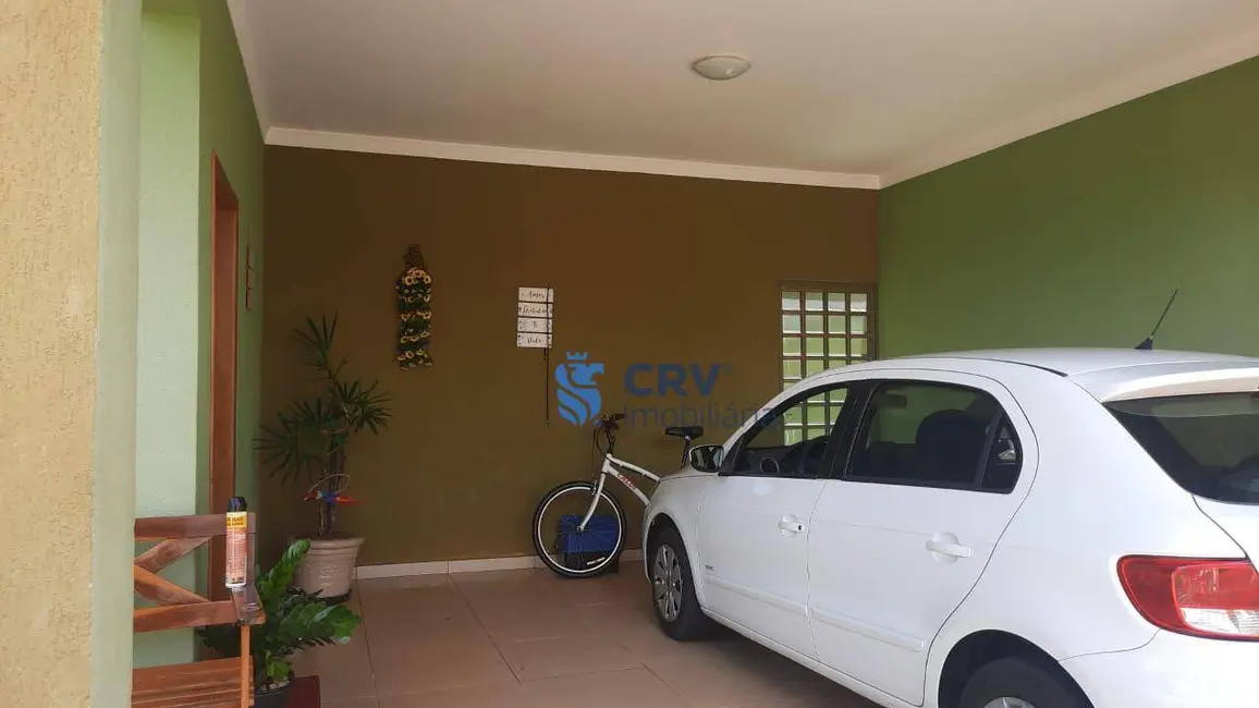 Casa com 4 quartos à venda, 250m2 em Jardim Santa Alice, Londrina - PR - imagem 8 Foto 8 de Casa com 4 quartos à venda, 250m2 em Jardim Santa Alice, Londrina - PR