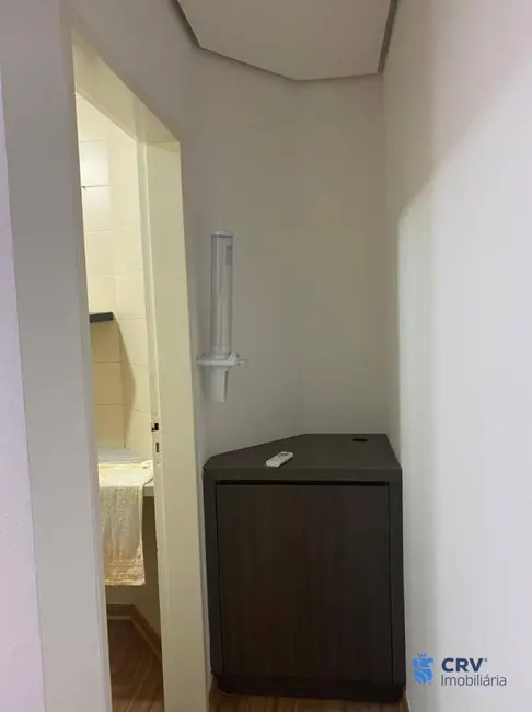Sala Comercial à venda e para alugar, 50m2 em Centro, Londrina - PR - imagem 7 Foto 7 de Sala Comercial à venda e para alugar, 50m2 em Centro, Londrina - PR