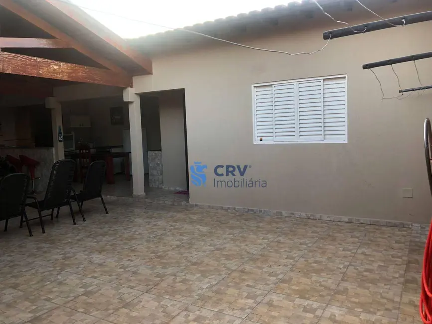 Casa com 4 quartos à venda, 300m2 em Leonor, Londrina - PR - imagem 7 Foto 7 de Casa com 4 quartos à venda, 300m2 em Leonor, Londrina - PR
