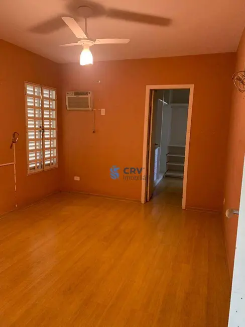 Sobrado com 4 quartos à venda, 352m2 em Condomínio Vale do Arvoredo, Londrina - PR - imagem 5 Foto 5 de Sobrado com 4 quartos à venda, 352m2 em Condomínio Vale do Arvoredo, Londrina - PR