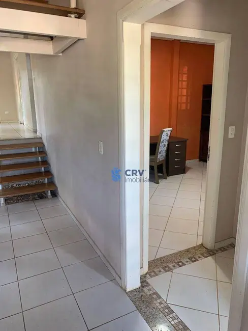 Sobrado com 4 quartos à venda, 352m2 em Condomínio Vale do Arvoredo, Londrina - PR - imagem 9 Foto 9 de Sobrado com 4 quartos à venda, 352m2 em Condomínio Vale do Arvoredo, Londrina - PR