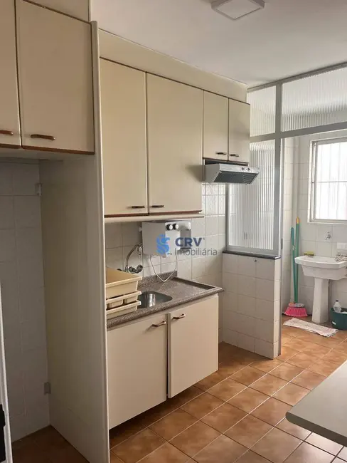 Foto 4 de Apartamento com 3 quartos para alugar, 77m2 em Jardim Alvorada, Londrina - PR